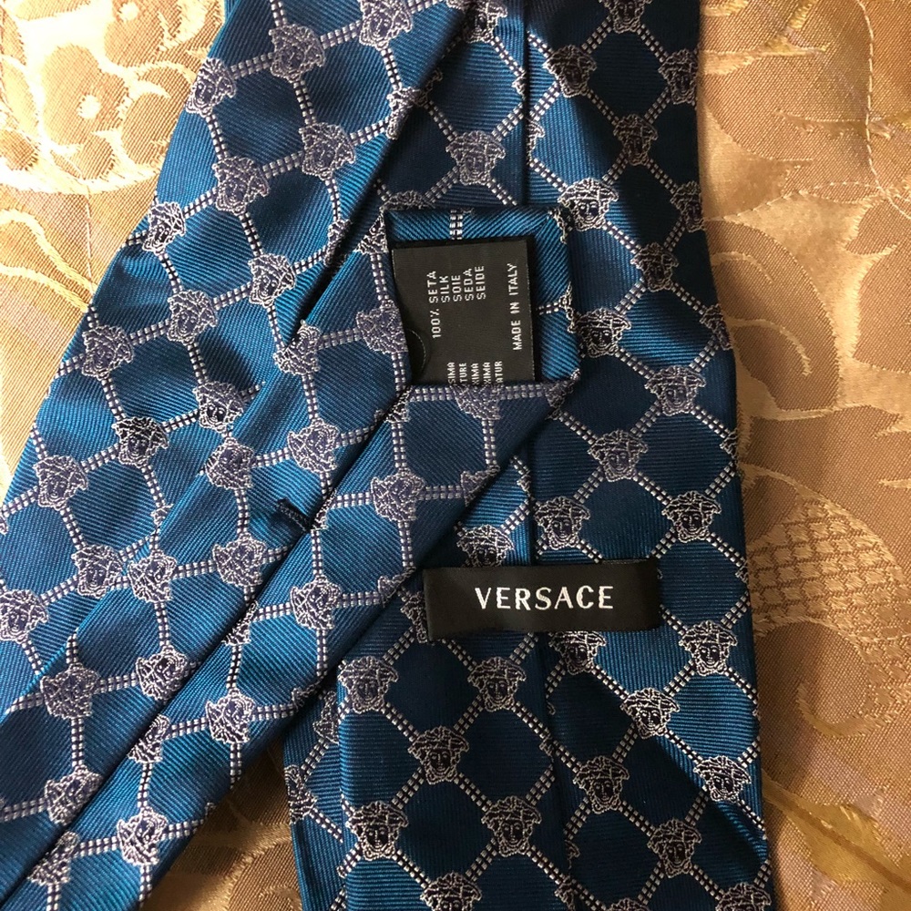 Handmade 100% silk Versace Neck Tie